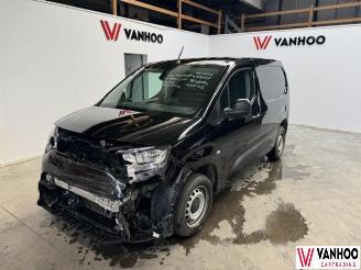 skadebil auto Fiat Doblo  2023/3
