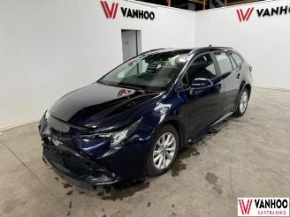 krockskadad bil bromfiets Toyota Corolla  2023/11