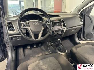 Hyundai I-20  picture 11