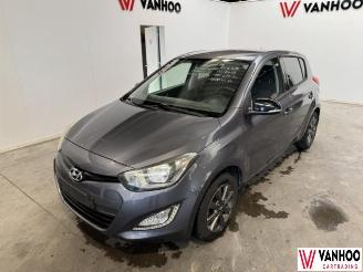 Auto incidentate Hyundai I-20  2015/2