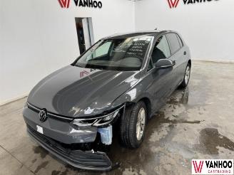 krockskadad bil bedrijf Volkswagen Golf  2024/10