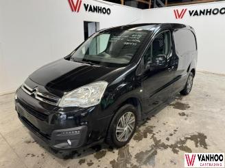 damaged passenger cars Citroën Berlingo  2018/2
