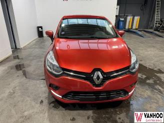 Renault Clio  picture 2