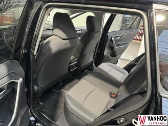 Toyota Rav-4  picture 11