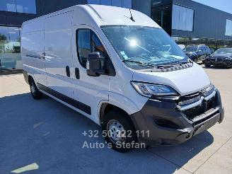 krockskadad bil auto Citroën Jumper  2023/8