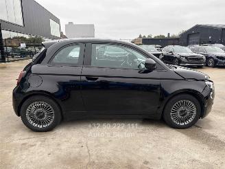 Fiat 500 E BEV picture 20