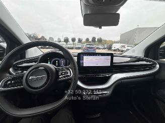 Fiat 500 E BEV picture 7