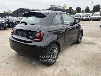 Fiat 500 E BEV picture 6