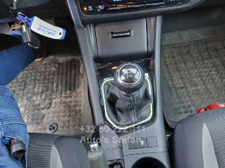 Toyota Auris TOURING SPORTS ACTIVE picture 14