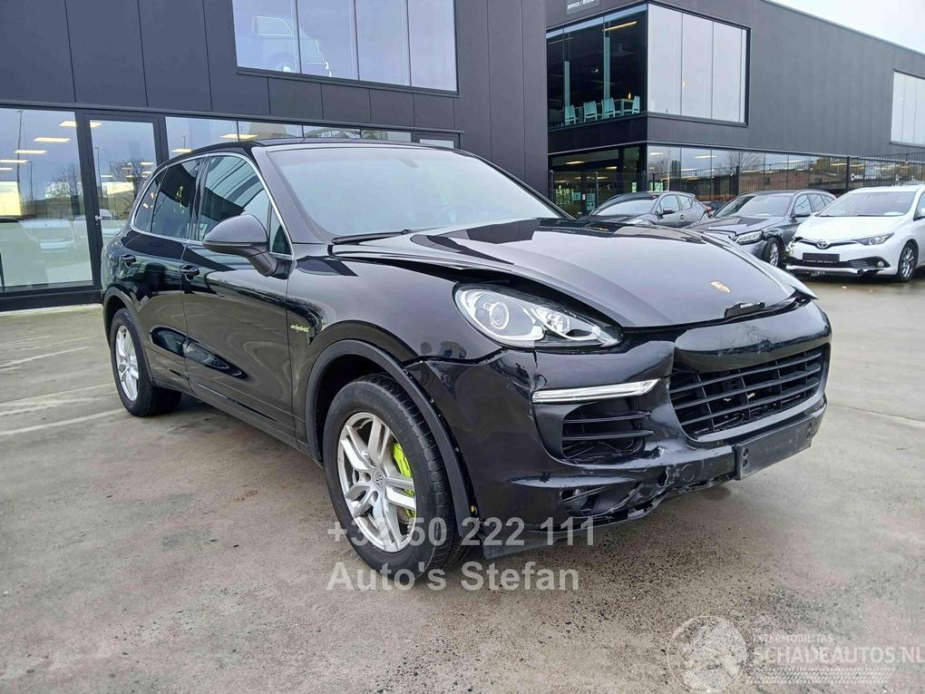 Porsche Cayenne S E-HYBRID