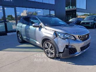 uszkodzony samochody osobowe Peugeot 3008 ALLURE 2020/8