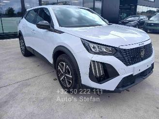 krockskadad bil auto Peugeot 2008 STYLE 2026/2