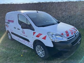 skadebil auto Citroën Berlingo VTi 95 KLIMA -- NAVI -- LKW 2018/4