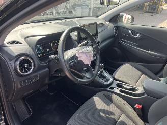 Hyundai Kona AUTOMATIC  HYBRIDE - BENZINE picture 16