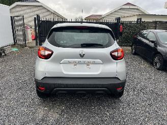 Coche accidentado Renault Captur DCI - AUTOMATIC - KLIMATRONIK 2018/10