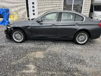 BMW 3-serie 320.D AUTOMATIC - LUXURY picture 12