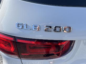 Mercedes GLB 200 GLB picture 2