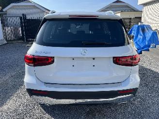 Schadeauto Mercedes GLB 200 GLB 2021/8