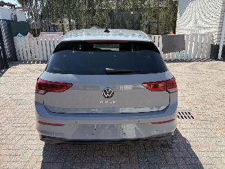 Unfallwagen Volkswagen Golf BENZINE UNITED 2021/2