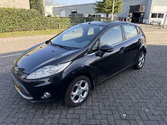 krockskadad bil auto Ford Fiesta 1.4 Titanium LPG/BENZINE 2011/1