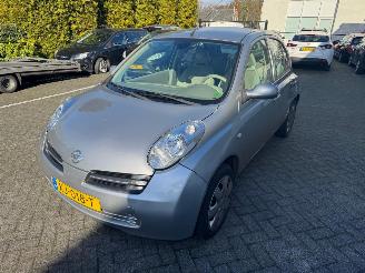 krockskadad bil auto Nissan Micra 1.2 e-Vision Airco 2005/4