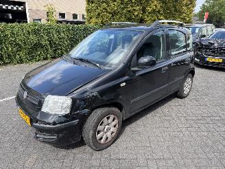 skadebil auto Fiat Panda 1.2 Edizione Cool 2010/11