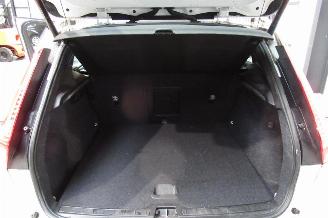 Volvo XC40 MOMENTUM picture 27