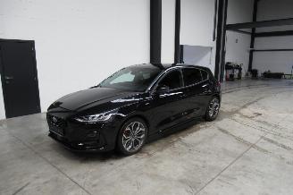 skadebil auto Ford Focus ST-LINE 2025/2