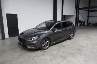 begagnad bil auto Ford Focus BREAK 2020/6