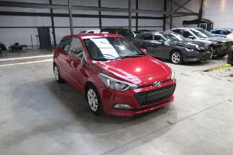 Hyundai I-20 BUSINESS picture 6