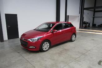krockskadad bil auto Hyundai I-20 BUSINESS 2017/6