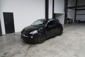 Auto incidentate Opel Adam SEDAN 2017/9