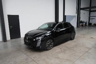 Vrakbiler auto Peugeot 208 ALLURE PACK 2025/11