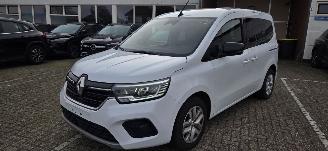 Avarii autoturisme Renault Kangoo 1.3 L benzine*5 zitplaatsen*LED* 2024/1