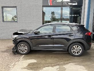 Auto incidentate Hyundai Tucson HYUNDAI TUCSON 1.7D 2017 2017/6