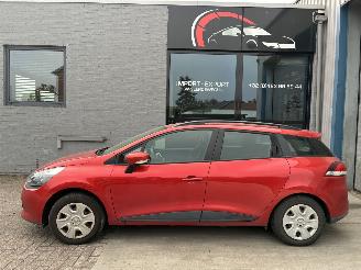 uszkodzony samochody osobowe Renault Clio RENAULT CLIO 1.2I 2015 2015/2