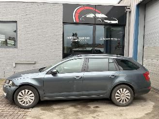 Schadeauto Skoda Octavia SKODA OCTAVIA 1.6TDI 2016 2016/3