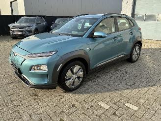 Unfallwagen Hyundai Kona HYUNDAI KONA 2021 ELEK 2021/10