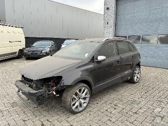 damaged passenger cars Volkswagen CrossPolo VW POLO CROSS1.4TDI 2015 PROJECT !!!!!! 2015/9