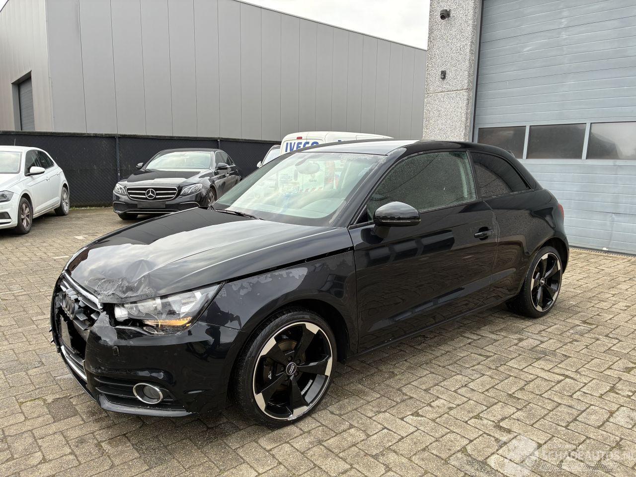 Audi A1 AUDI A1 1.6TDI DSG 2013