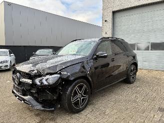 uszkodzony samochody osobowe Mercedes GLE MERCEDES GLE350d AMG 2021 4matic 2021/9
