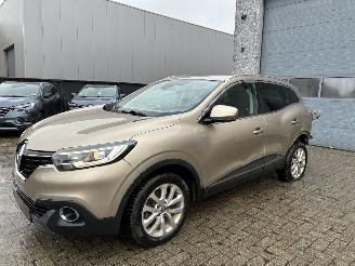 Voiture accidenté Renault Kadjar RENAULT KADJAR 1.6D 2016 2016/6