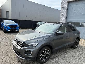 uszkodzony samochody osobowe Volkswagen T-Roc VW T-ROC 1.6D 2019 2019/4