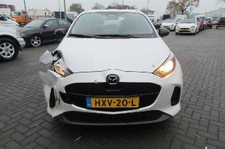 Mazda 2 Hybrid - 1.5 Centre-line picture 5