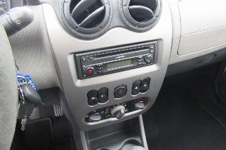 Dacia Sandero 1.6 Ambiance picture 8