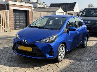 skadebil auto Toyota  1.5 VVT-i Active LPG NAP !!! 2019/1