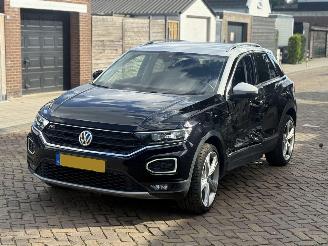 skadebil auto Volkswagen T-Roc 1.0 TSI R LINE NAP! 2018/1
