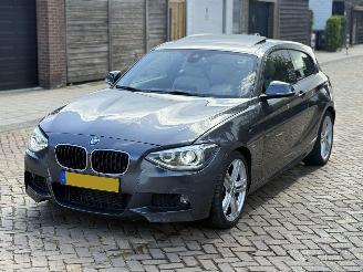 skadebil auto BMW 1-serie 120d M PAKKET AUTOMAAT 2014/1