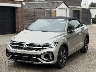 skadebil auto Volkswagen T-Roc 1.5 R LINE / CABRIO  / AUTOMAAT 2022/1