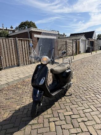 Auto incidentate Audi  VESPA LX 4T 2010/1